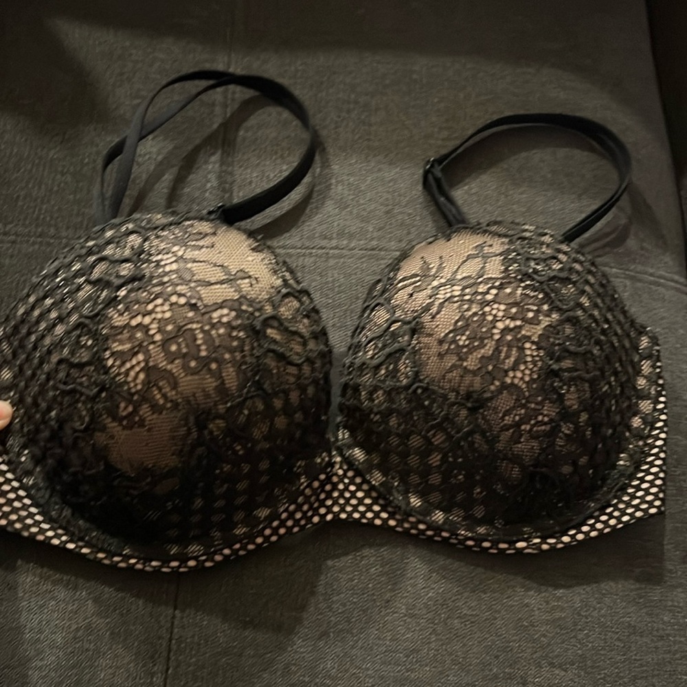 Victoria’s Secret bra